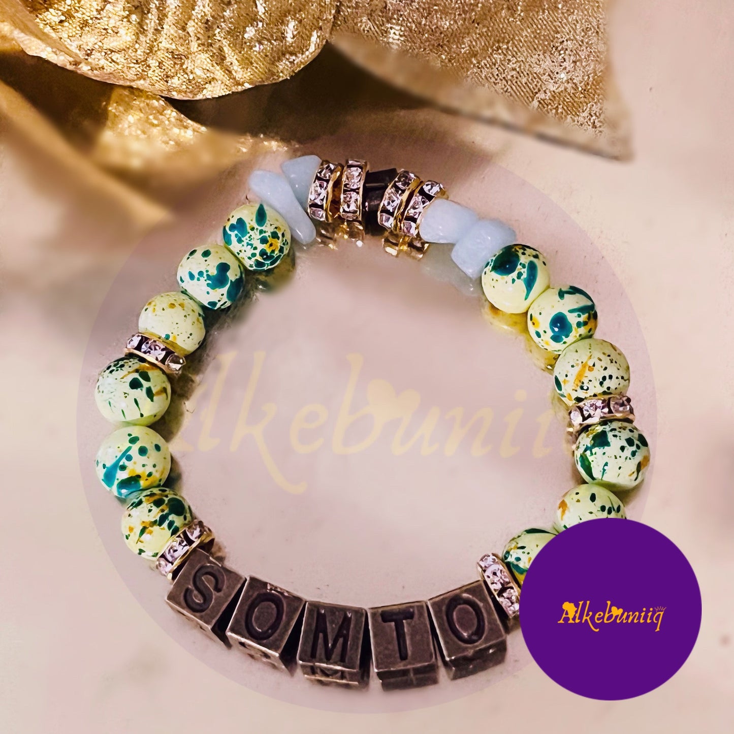 Bracelet: Somto